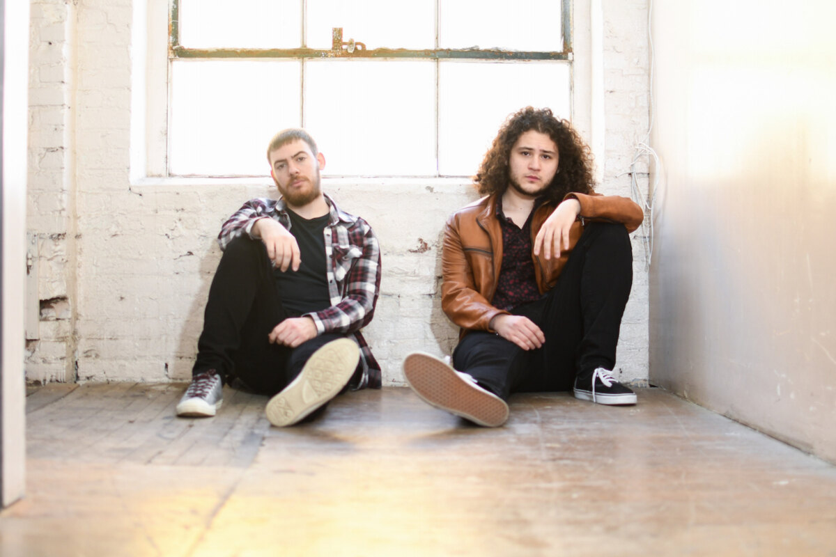 King Falcon tekent bij Mascot Records en brengt debuutsingle uit