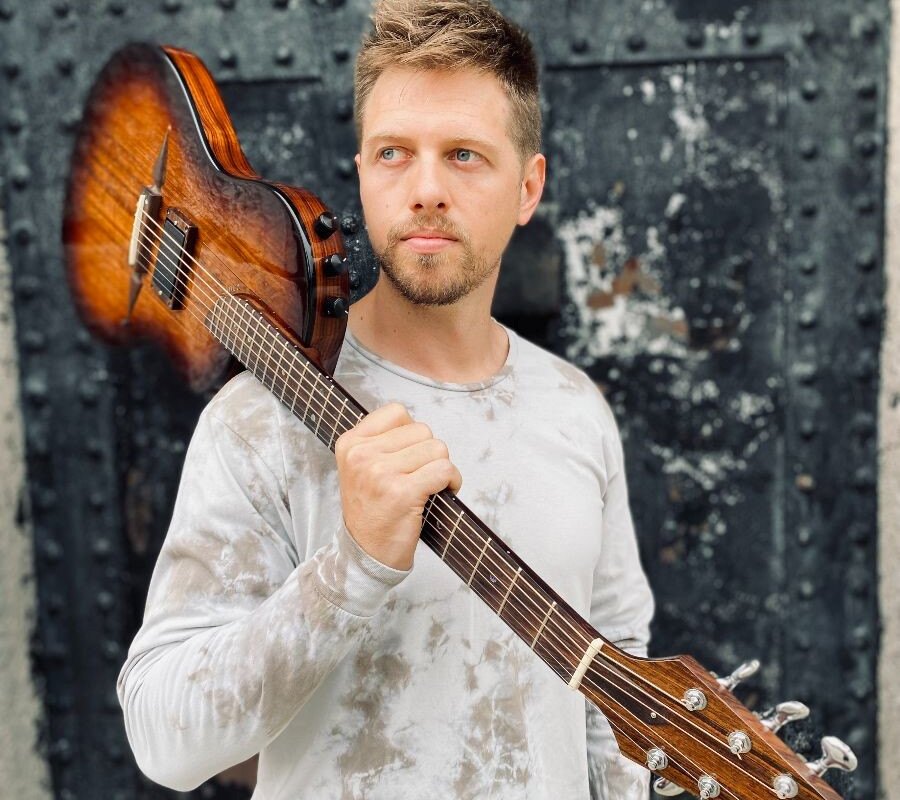 Prog-metal artist Pomegranate Tiger releases new single