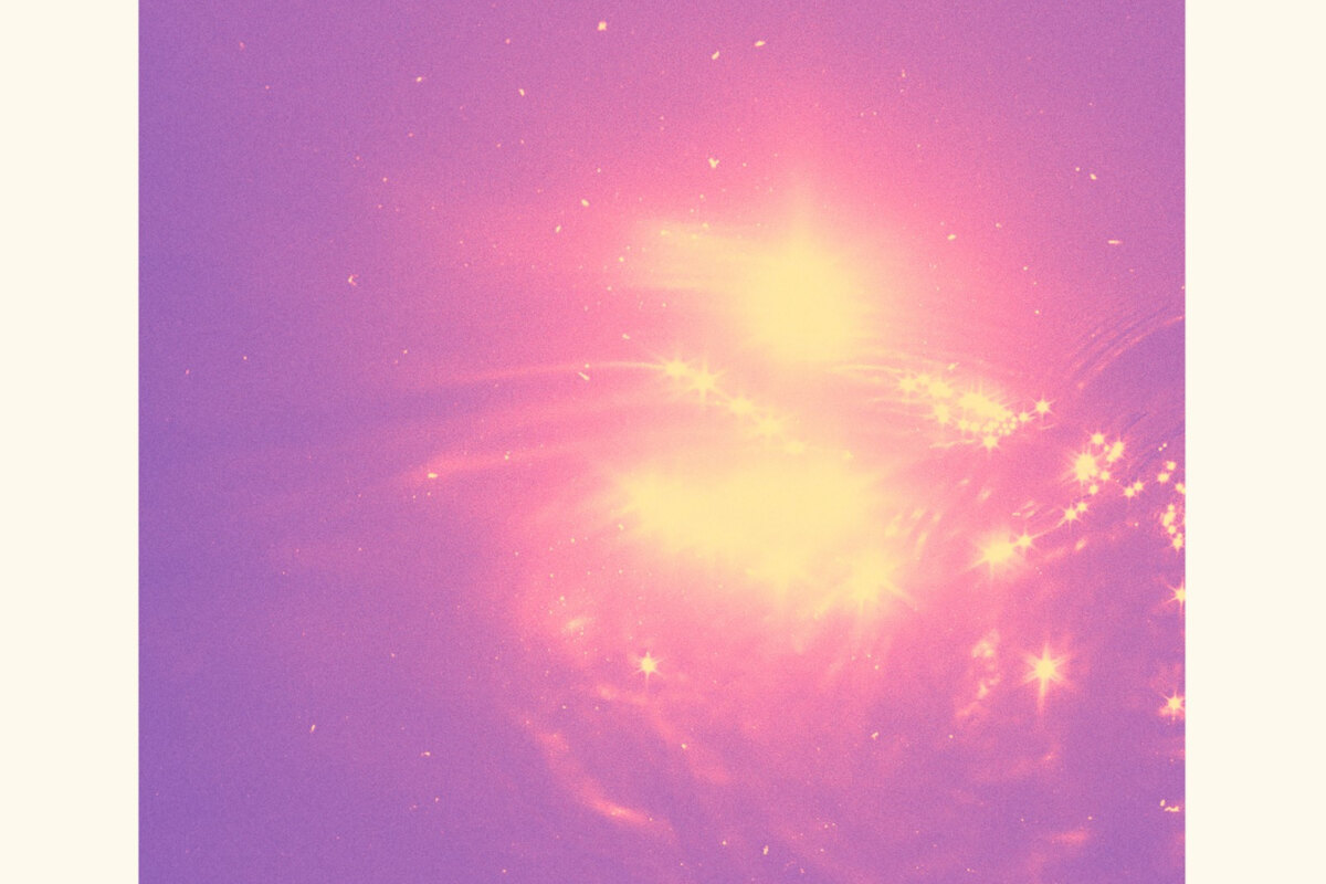 Lyndsie Alguire  '…like butterfly wings' - new ambient album out now on Reflections 