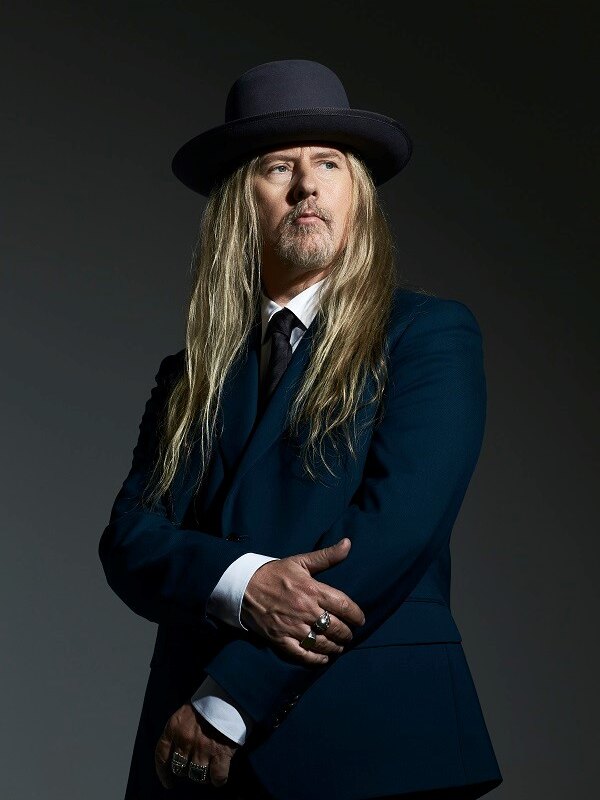 Jerry Cantrell Releases New Video For "Prism Of Doubt"