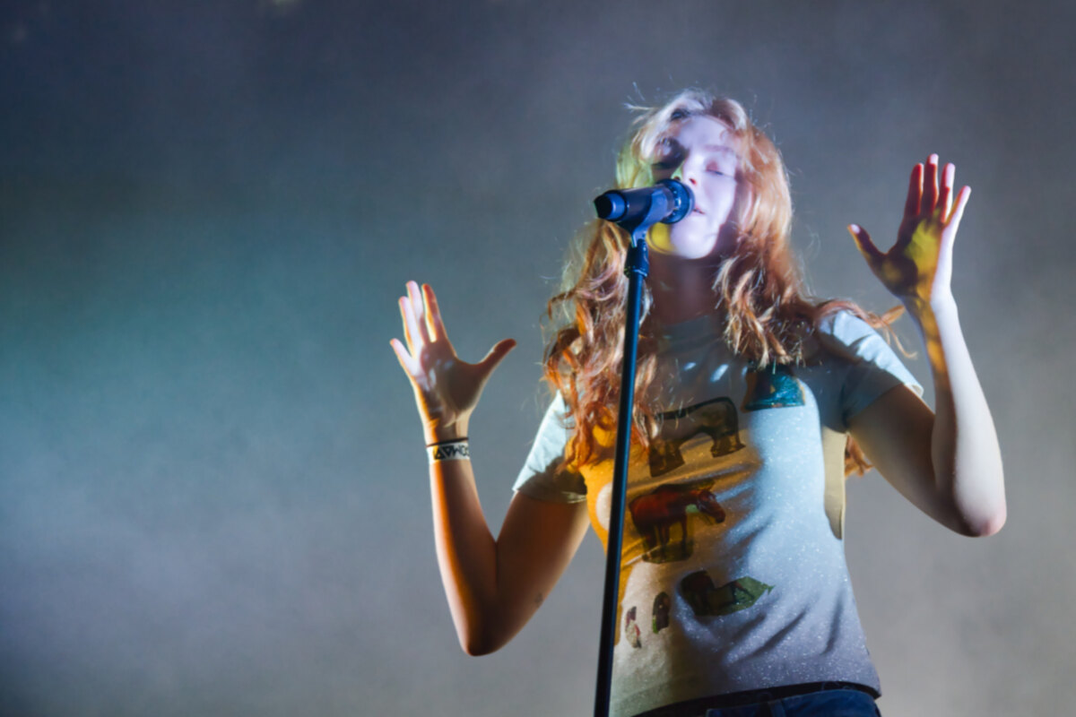 Froukje bracht een volle Roma aan het dansen