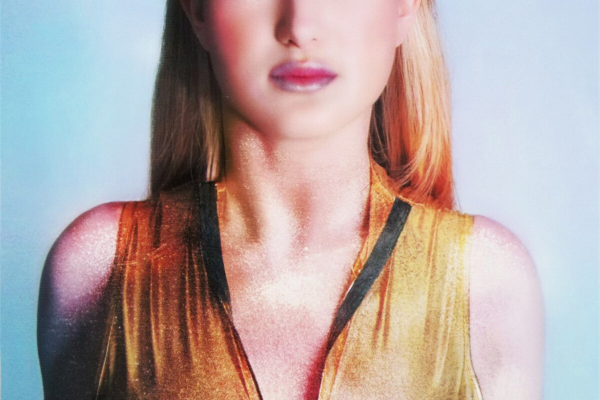 Annabel Gutherz Reveals "Interstellar" Music Video
