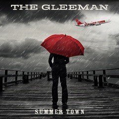 The Gleeman releases his new single ’Summer Town’ 