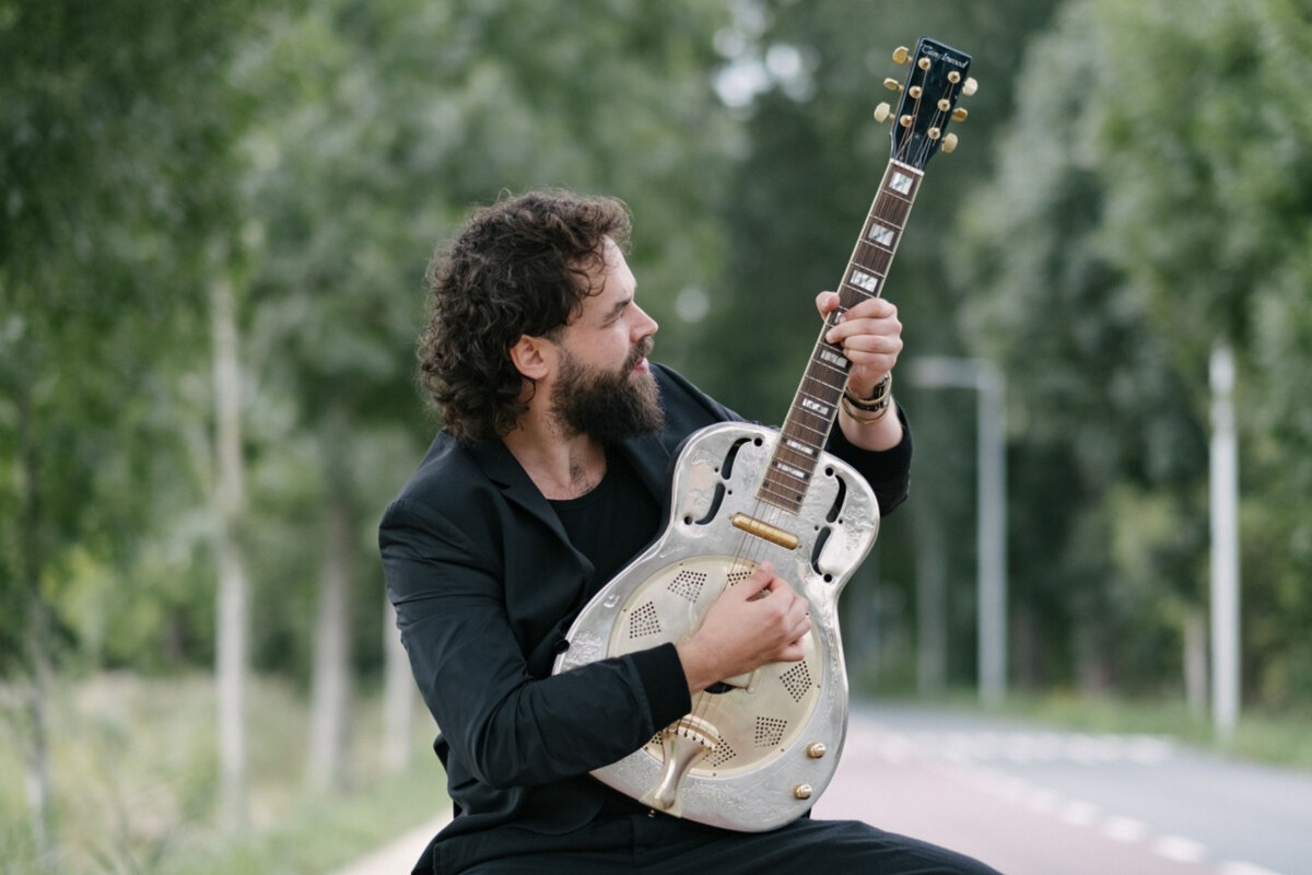 Interview Jasper Erkens over nieuw album: “Mijn strafste werk ooit!”