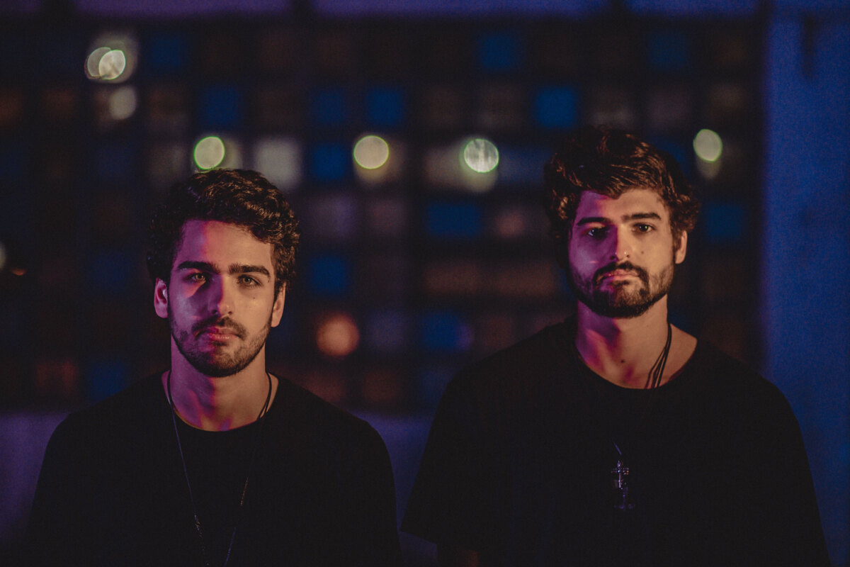Cat Dealers have released  a club-tailored rendition of ‘Summer Thing’ 
