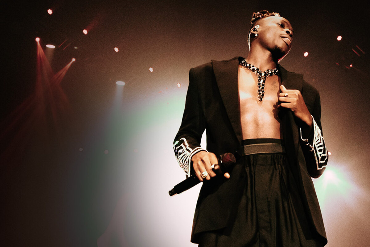 Nigeriaanse hitmachine Fireboy DML naar 013, Tilburg