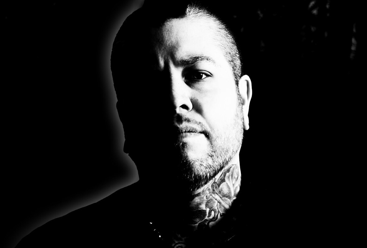 Singer/Songwriter Jason Delismon Releases Official Lyric Video for New Single "Hard To Breath"