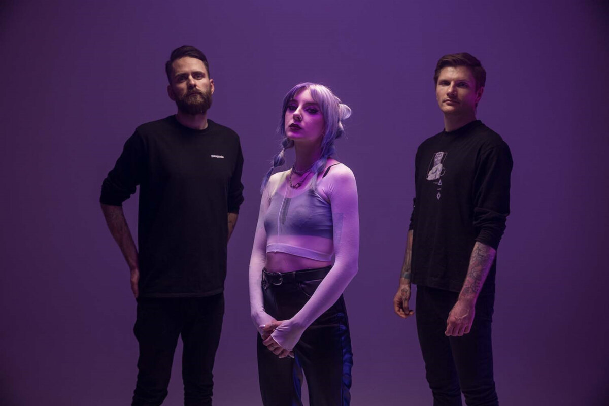 Future Palace releases new single!