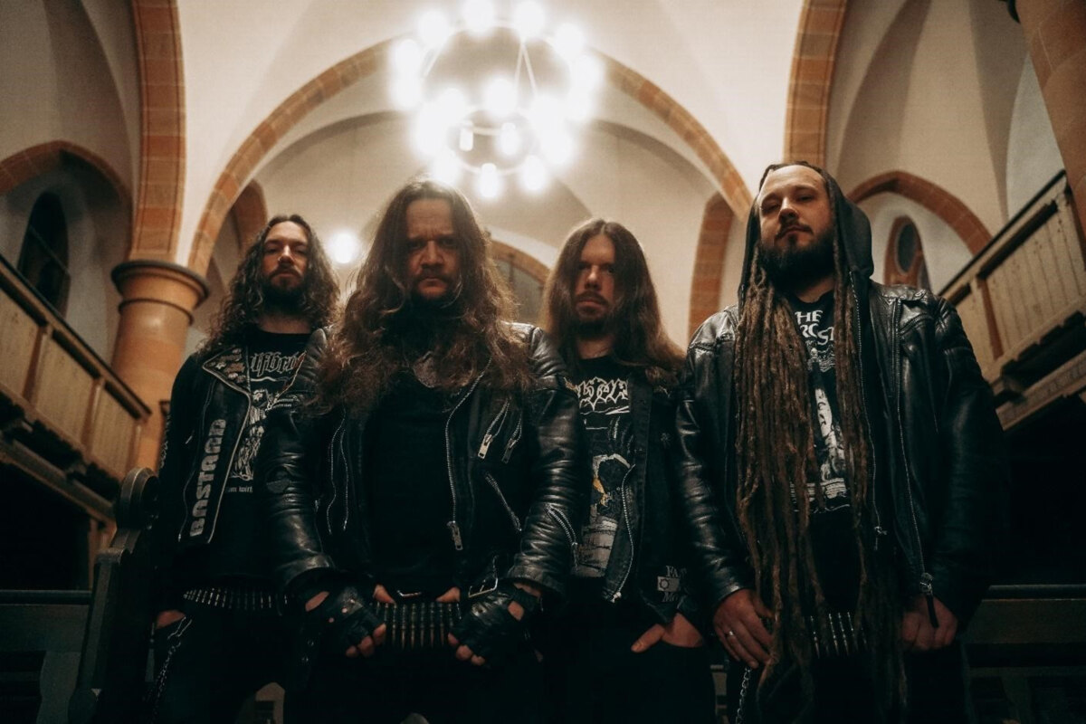 German Speed Metal Band Knife  Signs Worldwide Contract with Napalm Records
