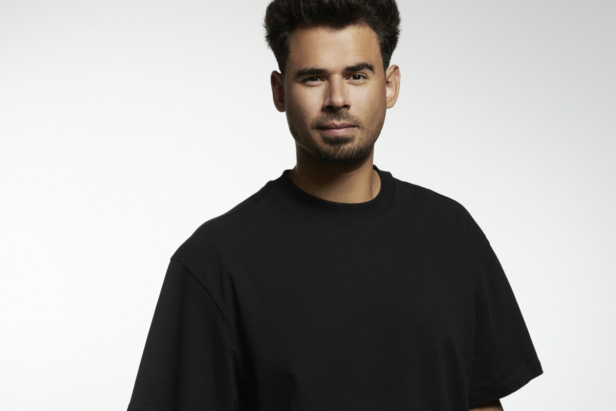 AFROJACK (master) and EMAD (student) release "Off The Wall" - result of MDLBEAST & WALL Rec.'s writing camp (out now)
