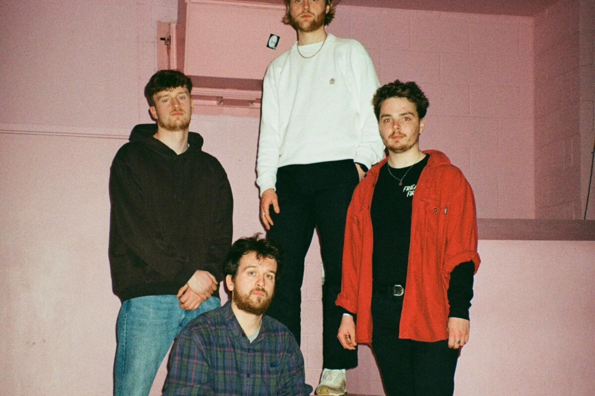 Vala releases I Love The Sound