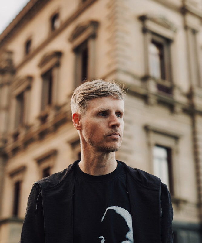 Joris Voorn is back with another remix, this time of DJ Misjah and DJ Tim’s 90s rave classic: ‘Access’