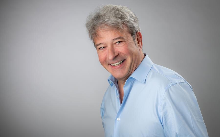 Garry Hagger speelt zaterdagavond met zijn liveband in Tielrode