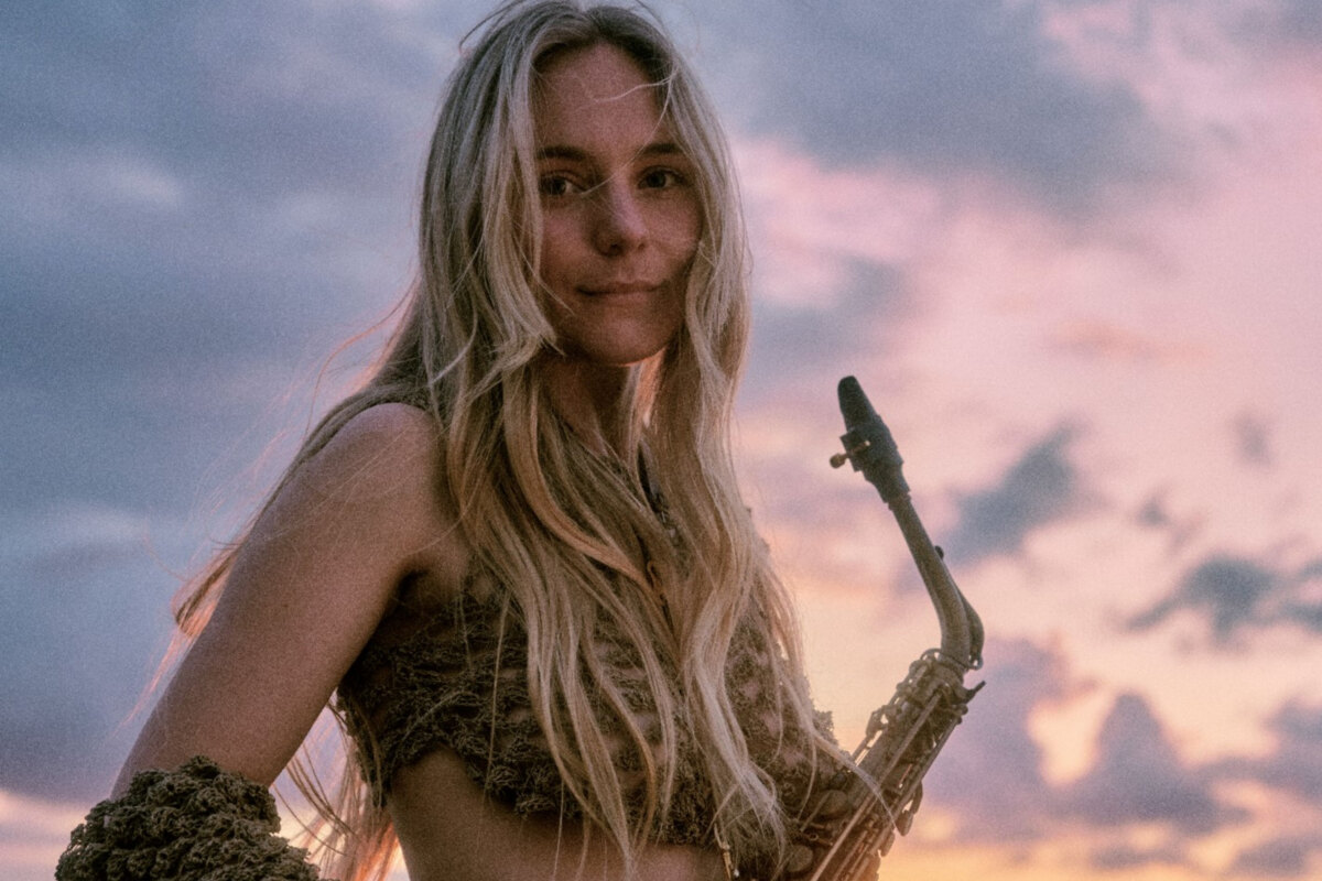 Laura Misch announces new album