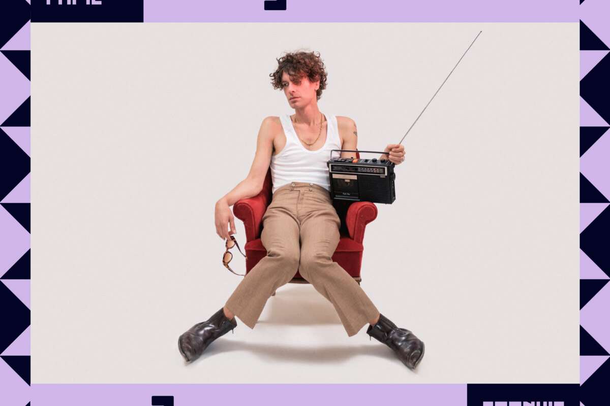Frankie Fame lost nieuwe single Aching Of The Times