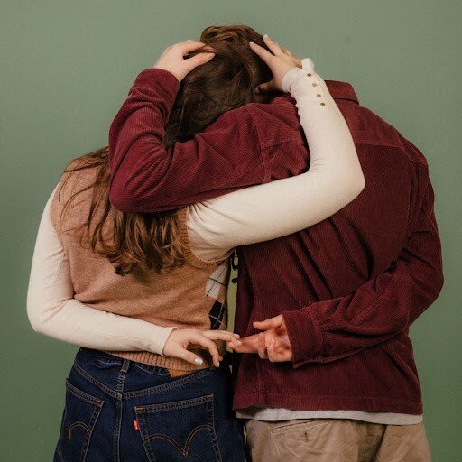 South By Zero - Indie-pop Risers Introduce "Open Arms" | Single Out Today
