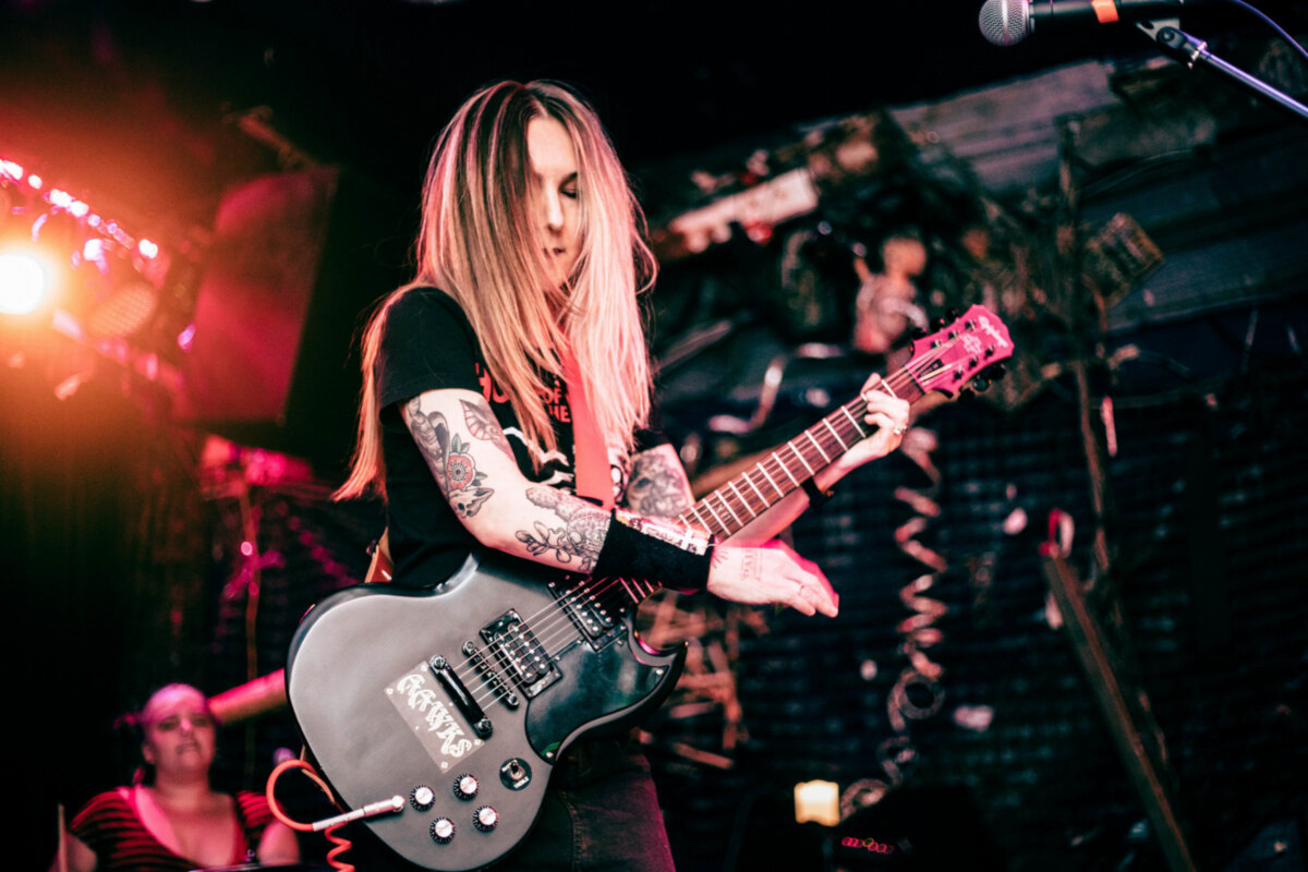 Nova Doll Announce New Album And Release Video For "California Sunshine"