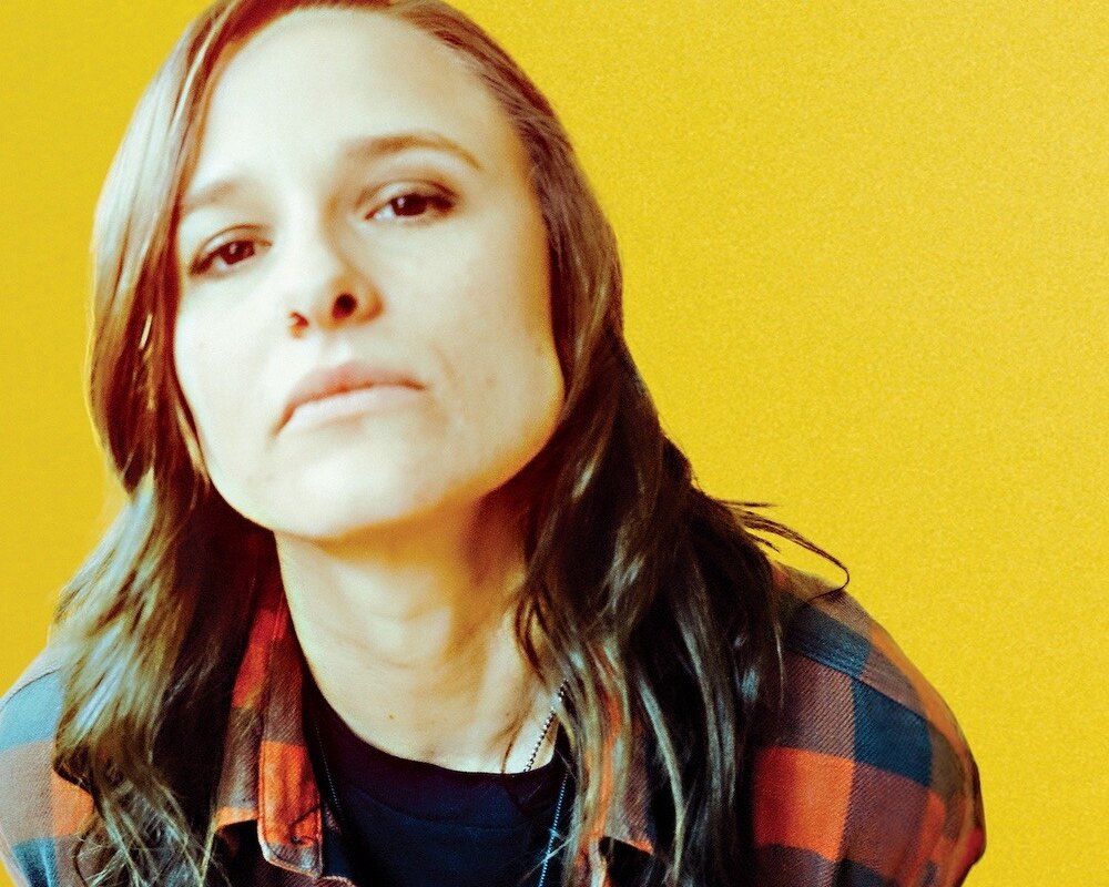 Emily Wolfe: 'Silencer' - new single by US singer-songwriter and guitarist out 13 october