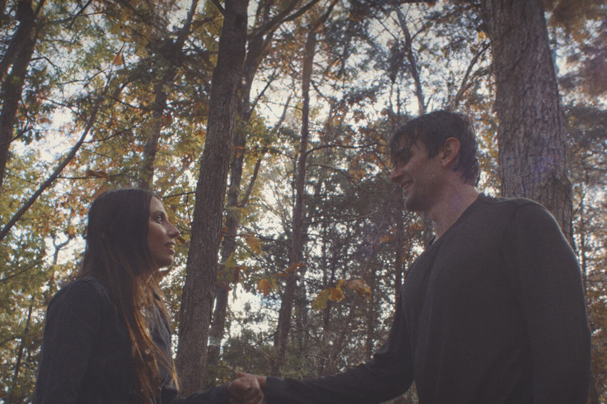 Jonah Kagen Shares New Single & Video, "Made Up My Mind (feat. Lily Meola)" | 'The Roads' EP Out 12/1