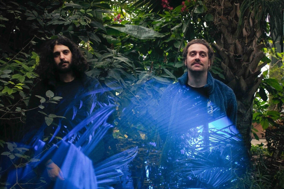 Psychedelic Krautrockers ASHINOA Reveal New Single, Covering The Famous Mohamed Rouicha Track "Inas Inas"