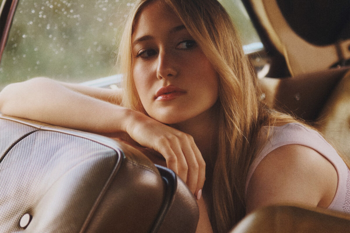 Annabel Gutherz Reveals New Single, "Eclipse"