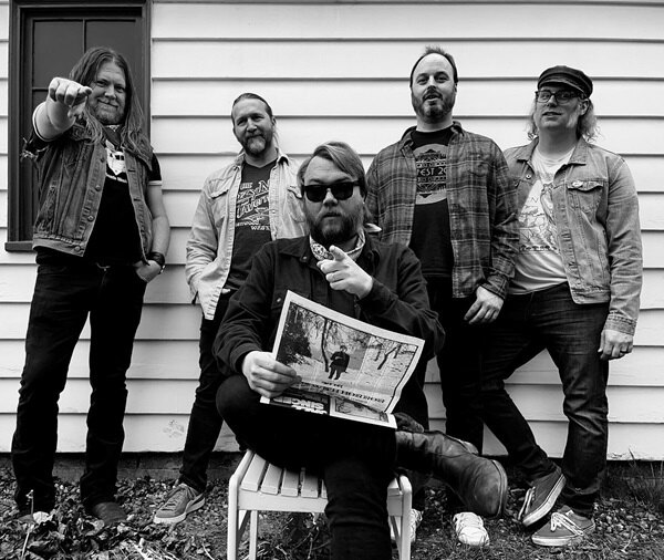 Garage rock cosmonauts Dust Mice Unveil "Archimedes Death Ray" Music Video
