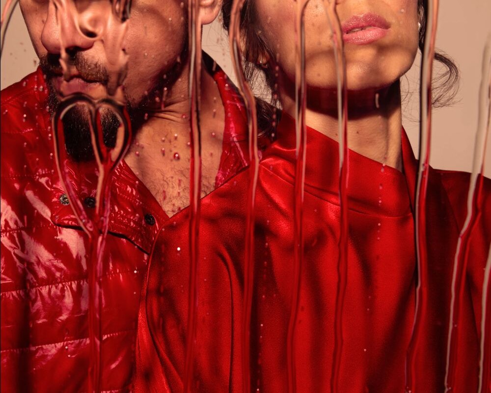 Modern Mimes Unveil New Single "Roses In Ruins"