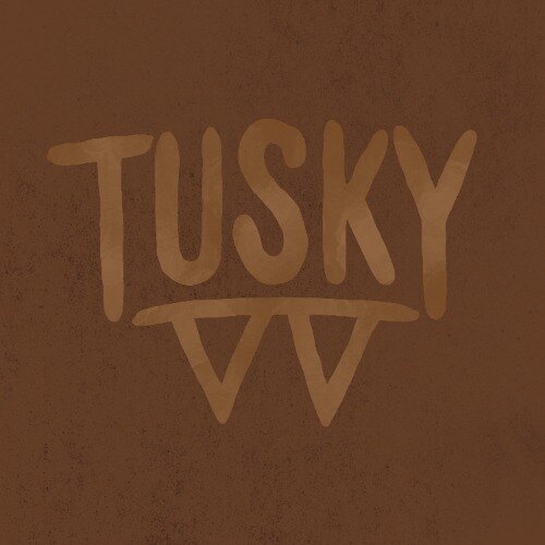 Tusky brengt album Tusky uit
