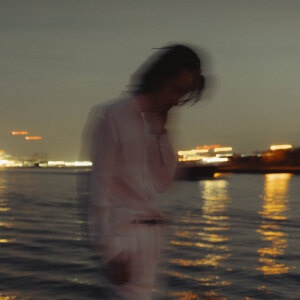 Iskander Moon lanceert debuutep 'Are You Lost Here?' op 19 april