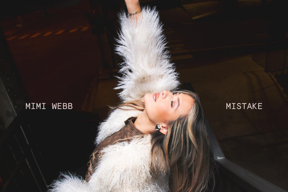 Mimi Webb releases "Mistake"