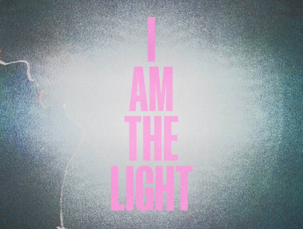 Equal Idiots delen nieuwe single 'I Am The Light'