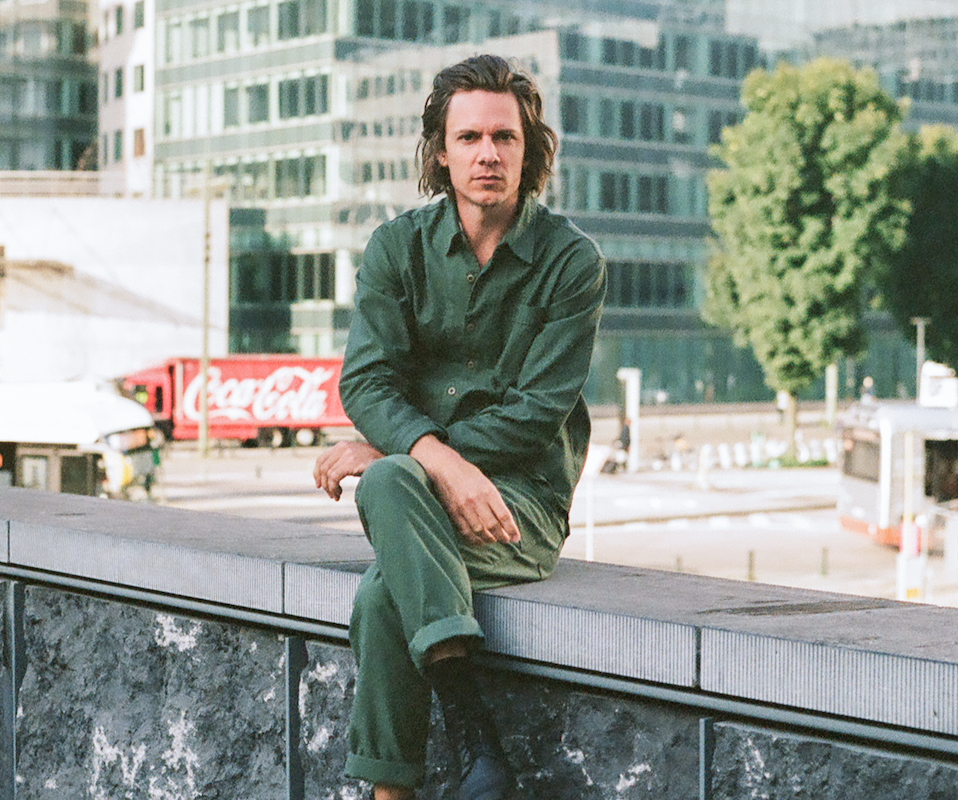 ‘Everybody Knows’ is de krachtige nieuwe single van The Bony King Of Nowhere