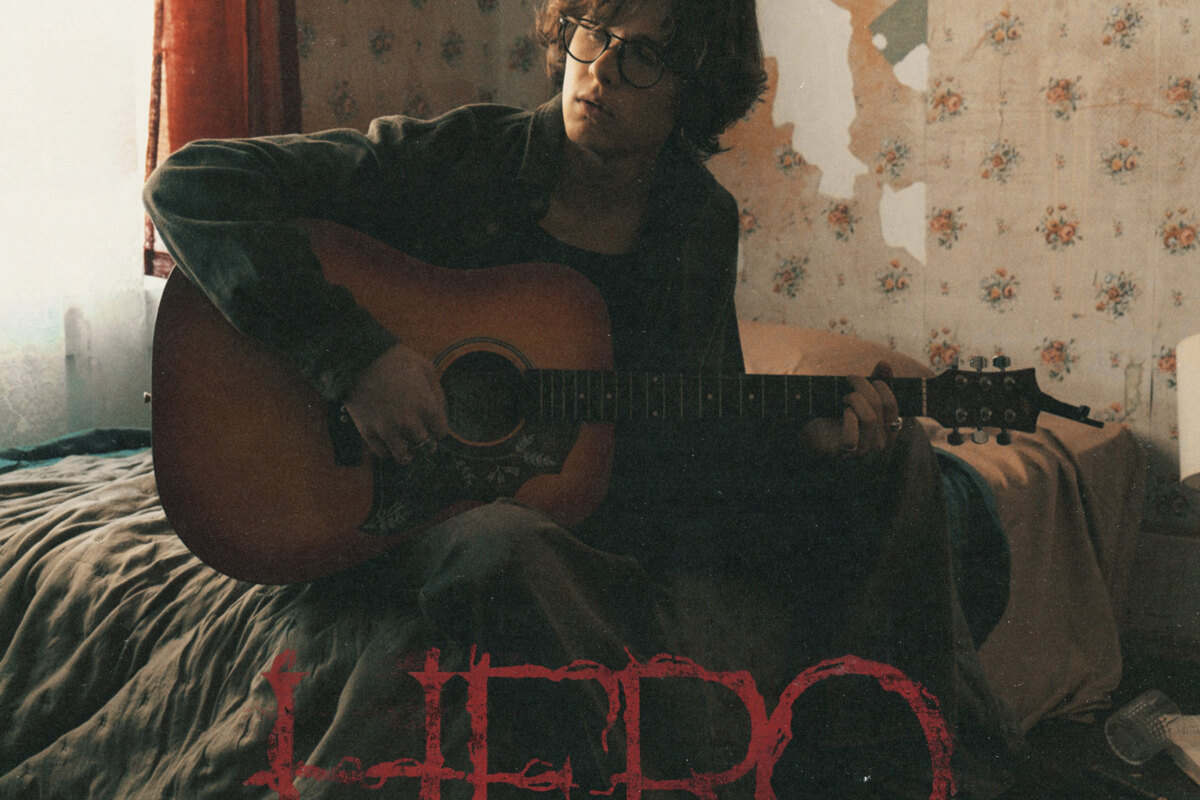 David Kushner releases the new single “Hero” via Miserable Man Music. 
