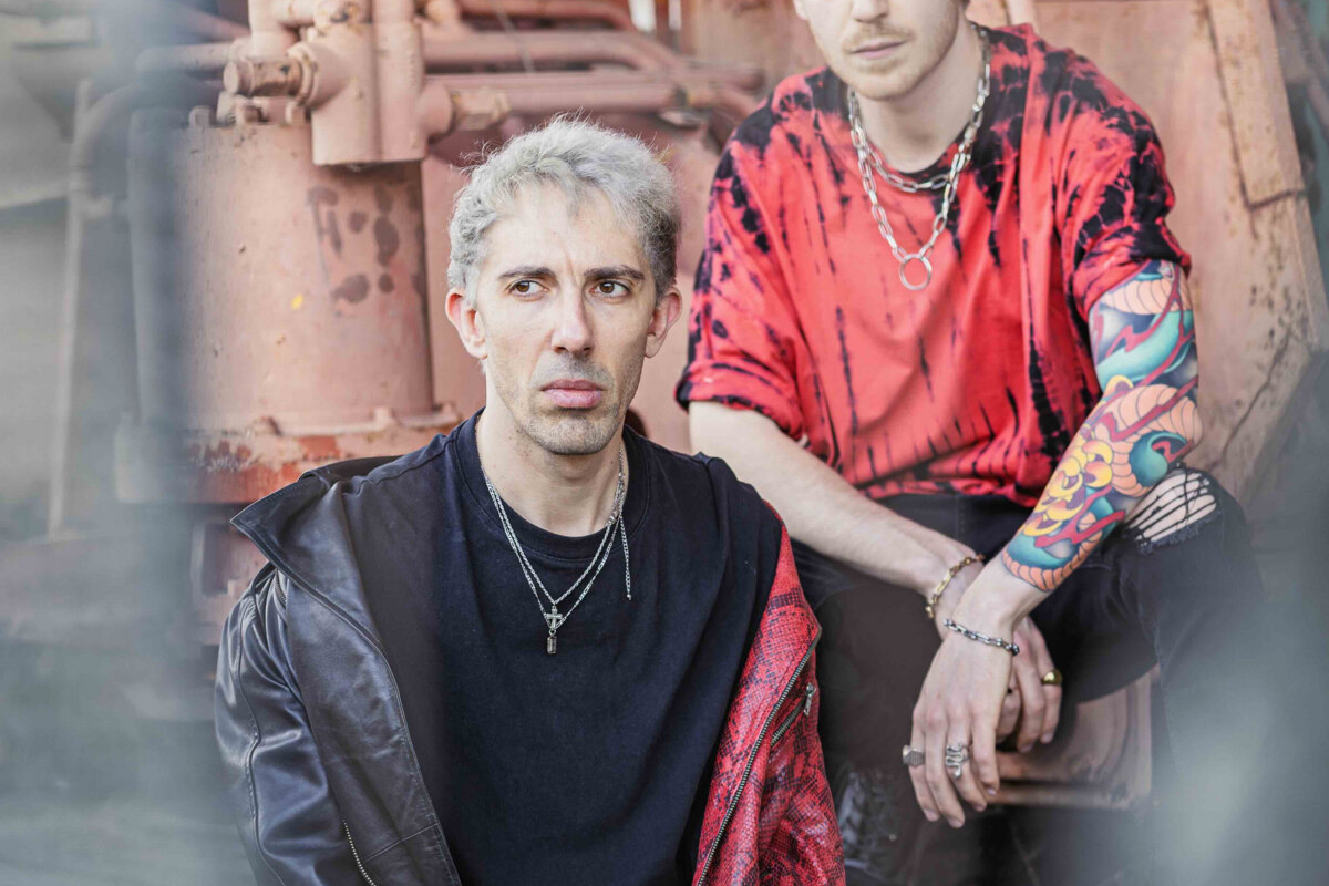Peaks Release Brand New Single "Don't Want To Be Like You"