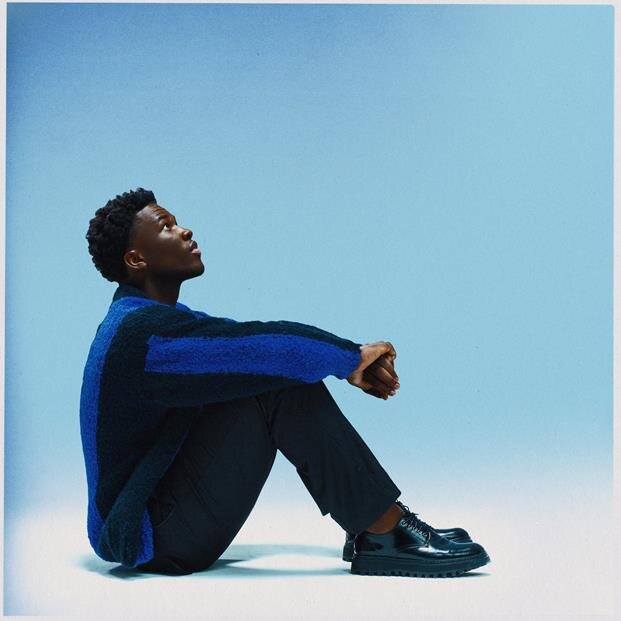 Claude kondigt zijn debuutalbum aan met de nieuwe single ‘Parler Français’