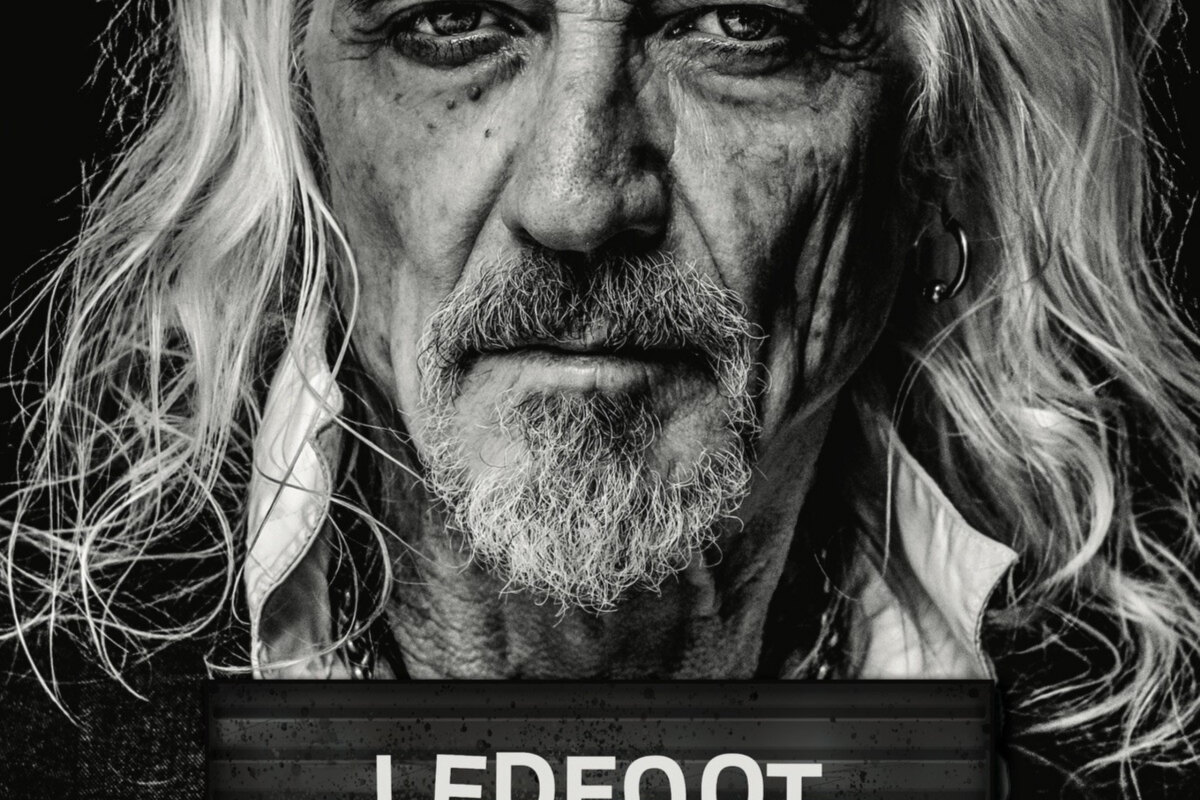 Ledfoot  - 'Outsiders' : award winning artist covered by Bruce Springsteen releases his first album with a full band