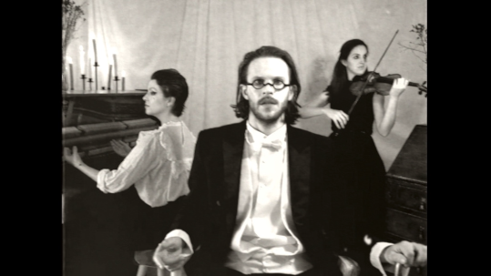 Jerry Spin nieuwe singel "A Landslide Victory for the Fascist Party” 