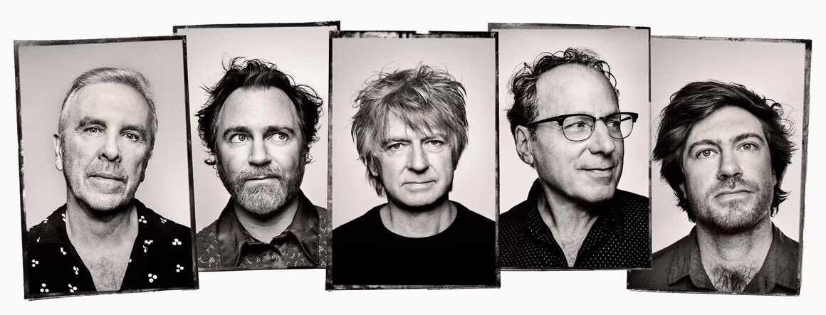Crowded House speelt op zaterdag 19 oktober 2024 in het Koninklijk Circus