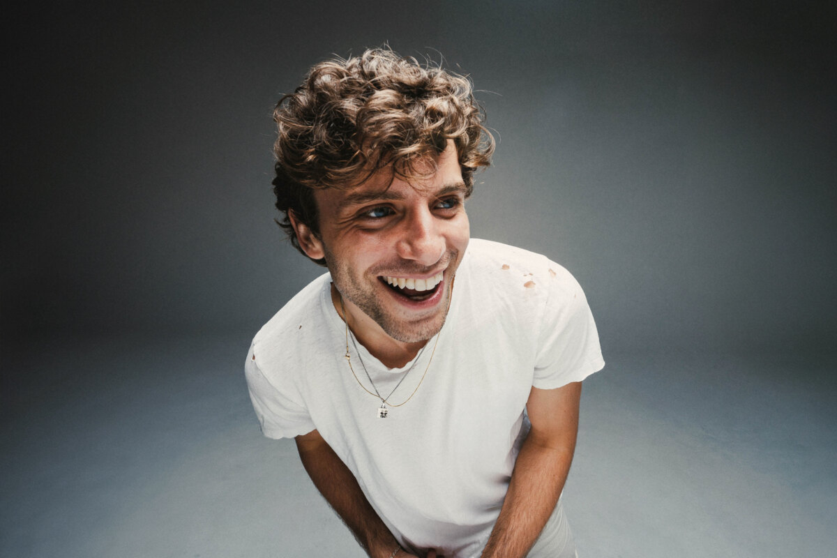 Popsensatie Mark Ambor kondigt debuutalbum Rockwood aan