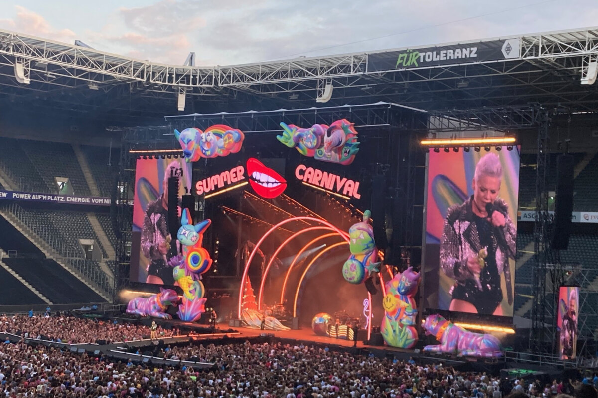 P!nk brengt het carnaval ook naar Mönchengladbach!