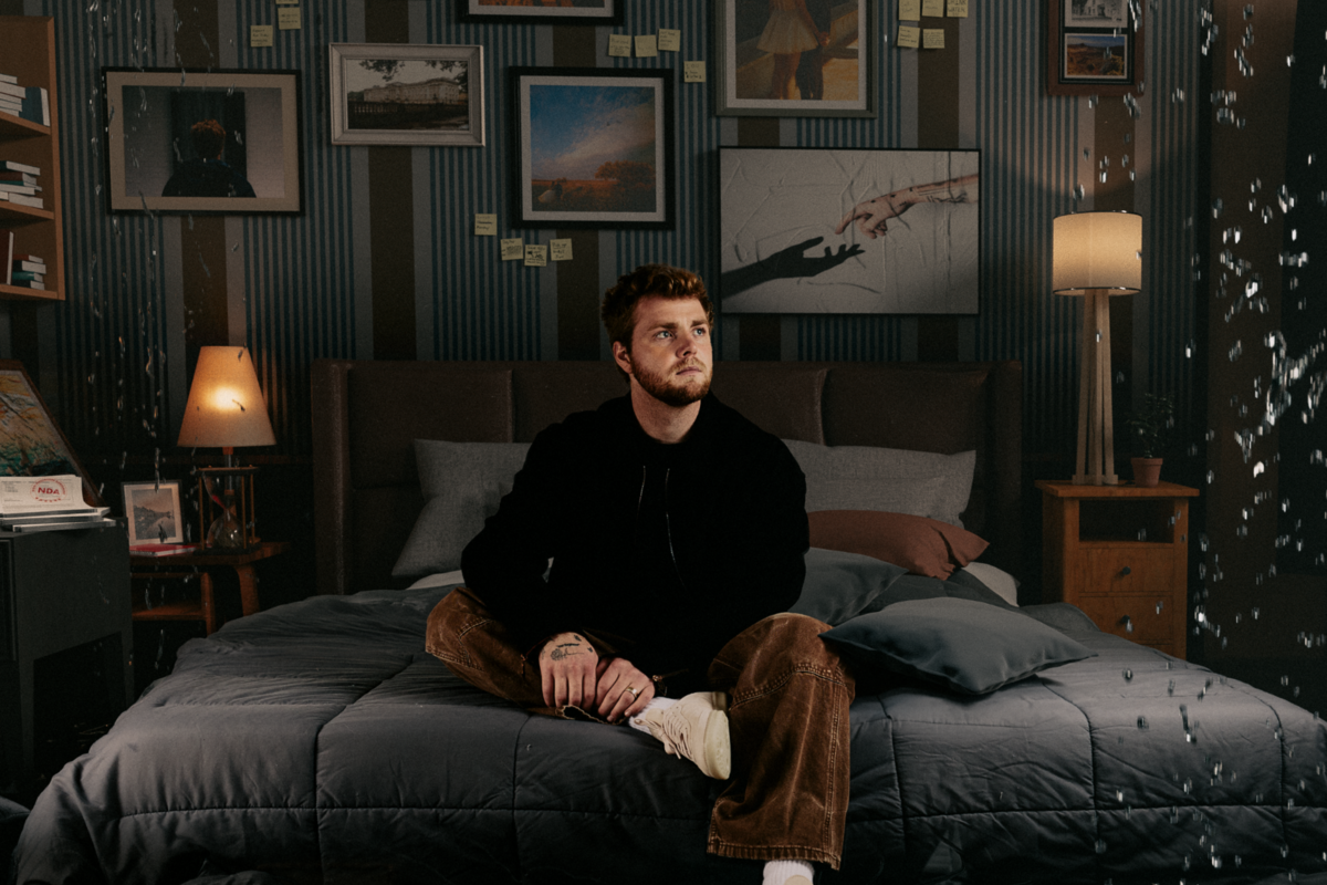Alex Warren kondigt debuutalbum aan!
