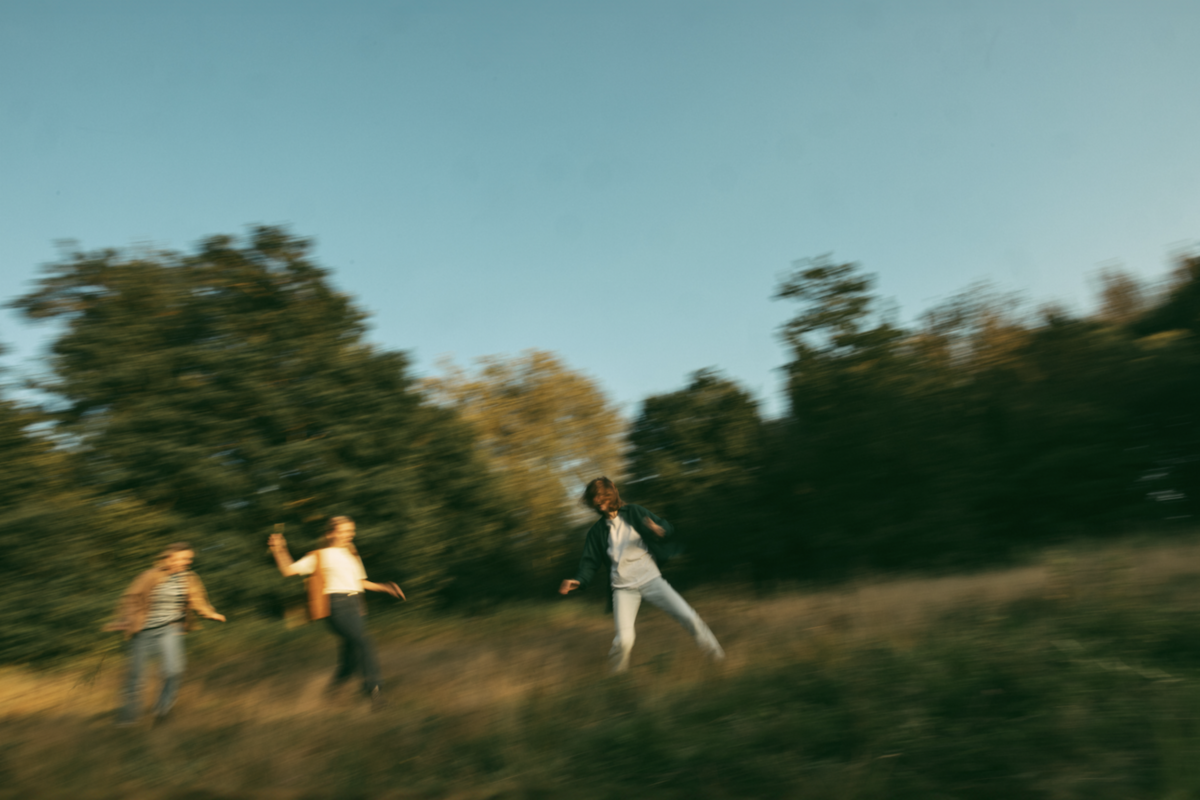 Bluai brengt single "Better, I Swear" ft Lara Chedraoui uit