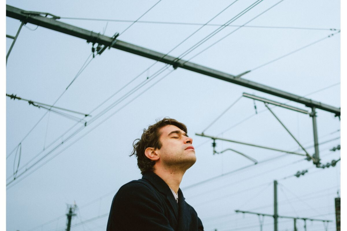 Nicolas Michaux Reveals Video For Album Focus Track ‘Watching The Cars’ Out Now