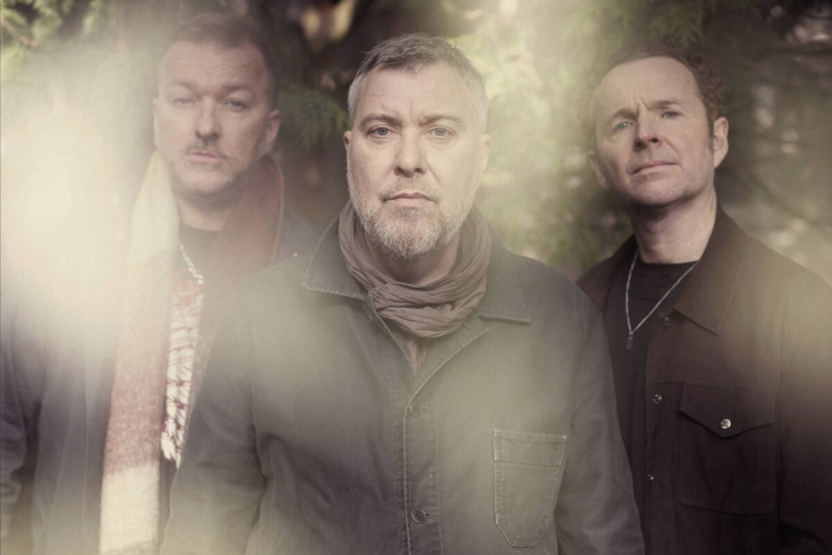 Doves announce new album with 'Renegade' single
