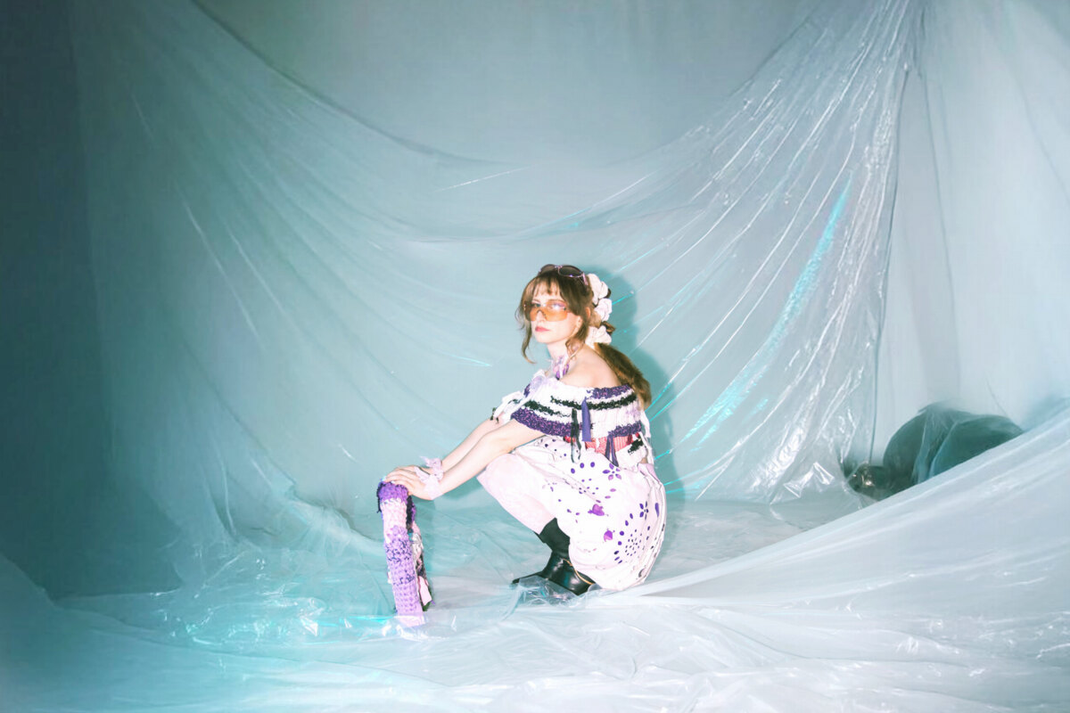 Melicious - the EP «Ugly Starts and Promises» arrives on 22 November!