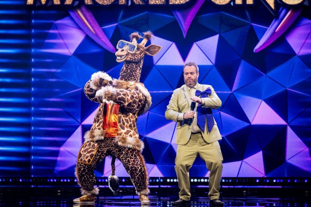 The Masked Singer pakt uit met nieuwigheid: “Een camion vol tips die in de bocht serieus wat lading verliest”