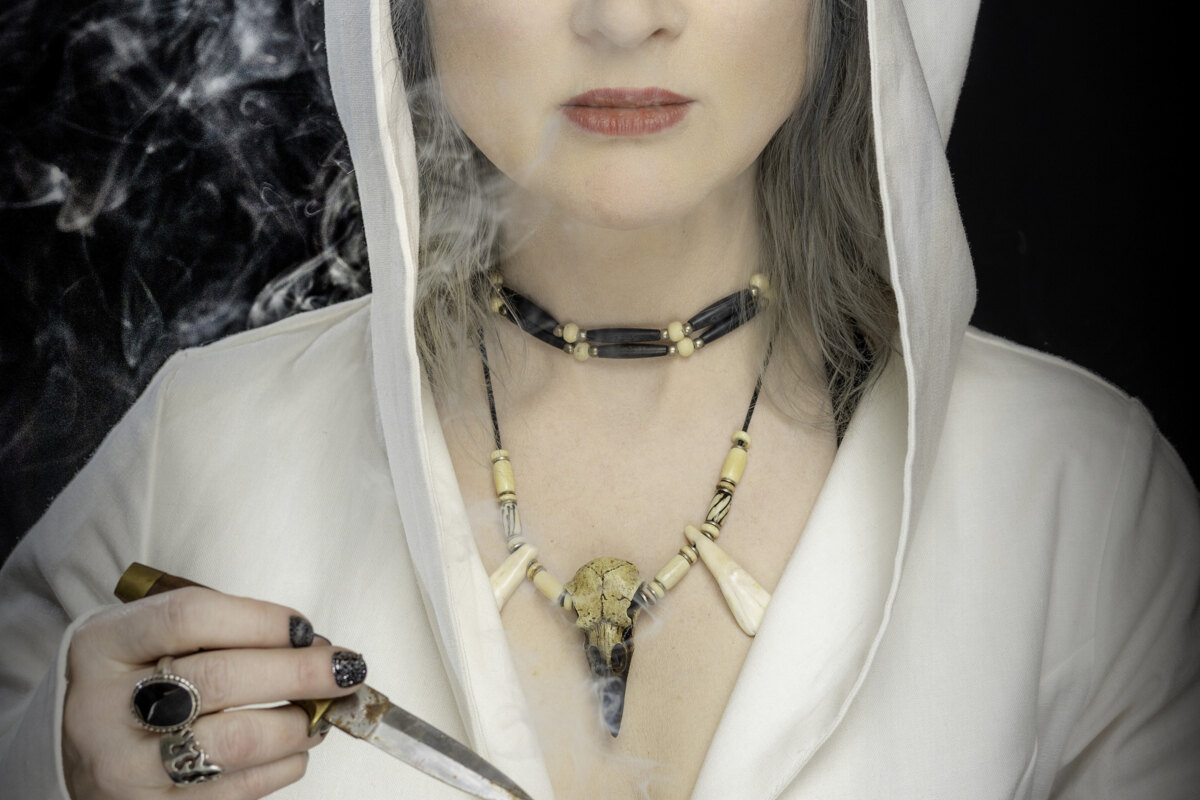 Metal Enchantress WHITE CRONE Unveils New Single “The Conscript”