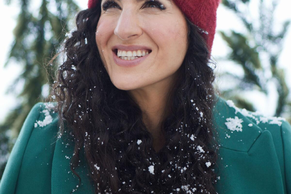 Go Behind-the-Scenes with Multi-Award Winner Laila Biali and New Seasonal Album: Wintersongs