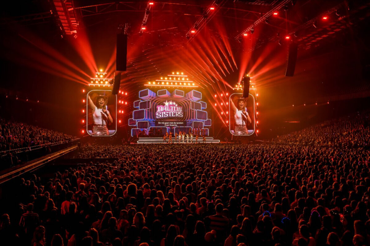 Studio 100 SingAlong zet Sportpaleis opnieuw in vuur en vlam!