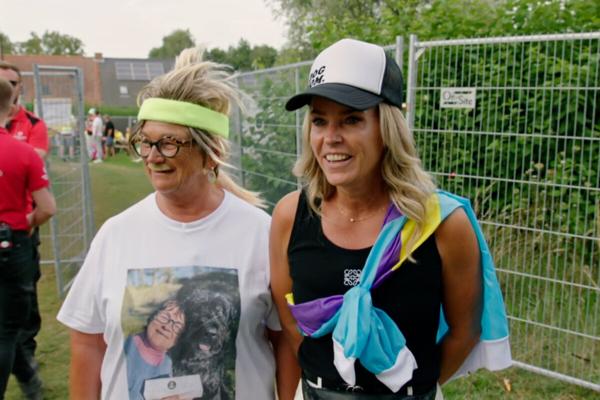Martine steelt de show op Kamping Kitsch Club: "Opeens stond ze met Marie op het podium"